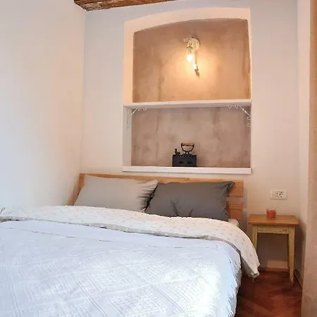 Апартаменти La Casa De Buendias Брашов
