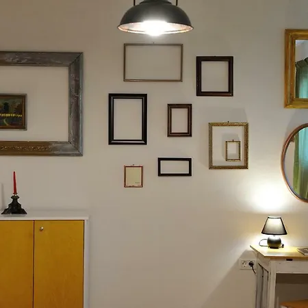 La Casa De Buendias Брашов