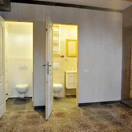 La Casa De Buendias Апартаменти *